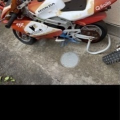 買い手決定！10数年前のHONDA NSR？ポケバイ2台 ジャンク・部品取り扱いにて