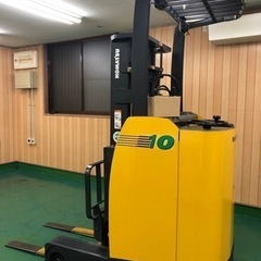 コマツフォークリフト買いたい方、価格必須だったので付けてますが価格応相談です！