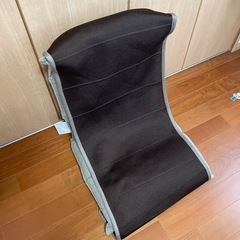 低反発リクライニング座椅子　ニトリ