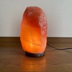 岩塩ランプ（11月限定出品）