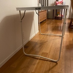 【ネット決済】アウトドア用　折り畳みテーブル2個