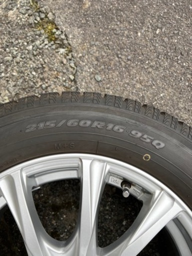 215/60R16 スタッドレスホイールセット4本 バリ山! エスティマ