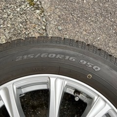 215/60R16 スタッドレスホイールセット４本　バリ山！　エスティマ、カムリ、クラウン、オデェッセイ等に。