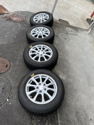 215/60R16 スタッドレスホイールセット4本 バリ山! エスティマ