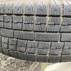 215/60R16 スタッドレスホイールセット４本　バリ山！　エスティマ、カムリ、クラウン、オデェッセイ等に。