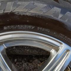 ランドクルーザープラド 4本スタッドレスアルミ付き