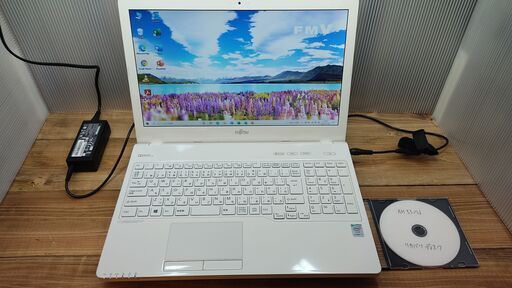 富士通 AH53/U Core i7-4722HQ メモリ8GB SSD500GB 15.6型 office