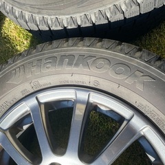 スダッドレスタイヤ、格安でお譲りします