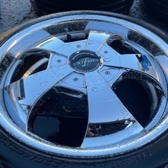 18インチアルミホイール、ファブレス、深リム