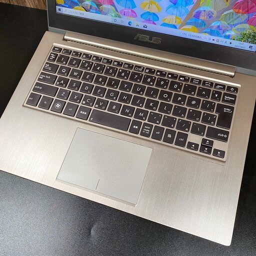 ノートパソコン 高性能Corei7 メモリ4GB SSD搭載 ASUS 13.3インチ 