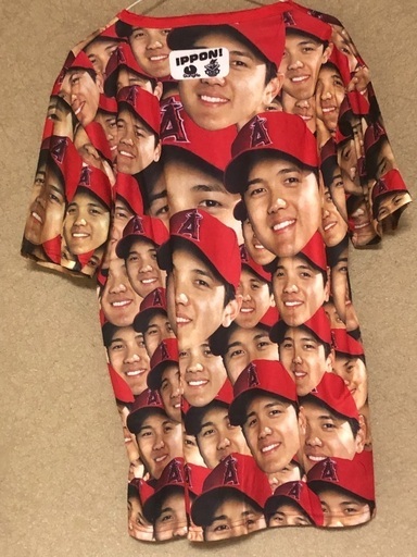 値下げ！大谷翔平フェイスシャツおまけ写真付き