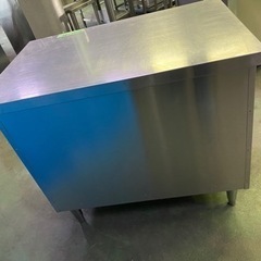 業務用ステンレスキャビネット 900x600x800