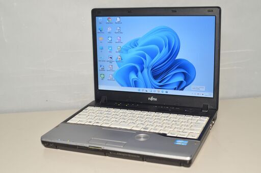 中古軽量ノートPC 最新OSWindows11+Office 富士通 P772/G 高性能 i5-3340M/メモリ4GB/HDD500GB/12.1インチ/無線/便利なソフト