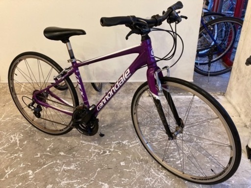 【CANNONDALE QUICK4】24段変速　クロスバイク　パープル