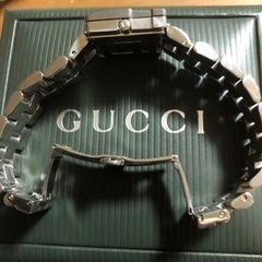 グッチ腕時計Gウォッチユニセックス黒文字盤