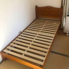 受け渡し相手決定　木製シングルベッドのフレーム