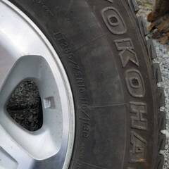 スタッドレスタイヤ　YOKOHAMA GEOLANDAR　２８５ /７５R１６　１１６/１１３Ｑ　４本セット