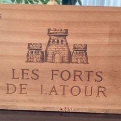 ワイン箱：Les Forts De Latour