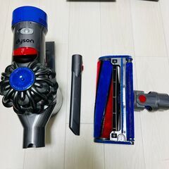 【中古・美品】2018年購入 ダイソン Dyson V8 Fluffy+ 高級スタンド付き  ※引取り限定 中古・美品】2018年購入 ダイソン Dyson V8 Fluffy+ 高級スタンド付き