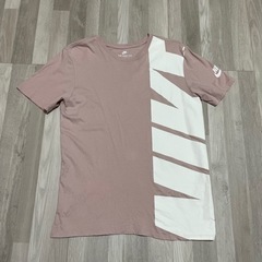 NIKE Tシャツ