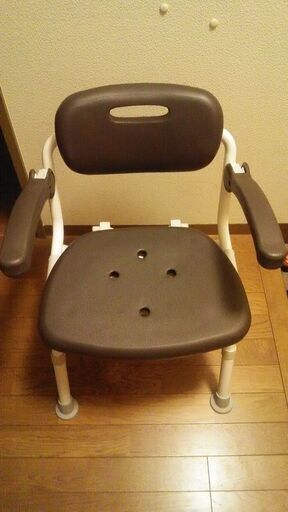 ユクリア　ミドルSPおりたたみN　パナソニックシャワーチェア