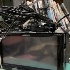 カーナビ　パイオニアAVIC-RZ77 楽ナビ地デジ　カーナビ
