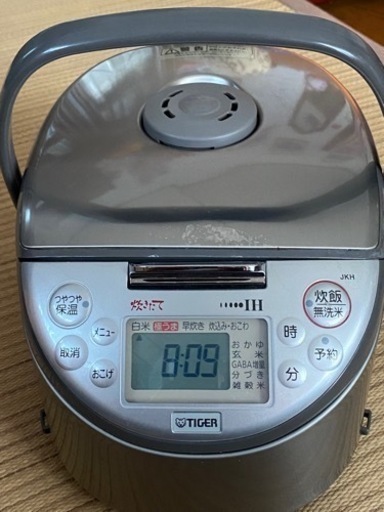 炊飯器　5.5合炊き