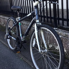 ＜良品＞ジャイアントグループ・クロスバイク momentum・モーメンタムi jump2.0 26インチ ・整備・お手入れ済・不要自転車無料引取り有