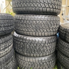 値下げ‼︎ブリヂストンDM–V2 285/50R20 ランクル等