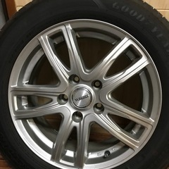グッドイヤー　タイヤ ホイール 4本　2021年製　205/60/R16