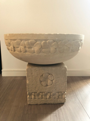 バリ島　置物　水鉢　アジアン