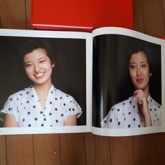 山口百恵　完全記録　写真集　限定発売