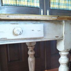 フランスアンティーク　テープル