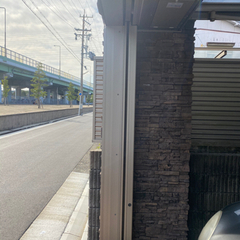 車庫のシャッター　(詳細を確認してください)