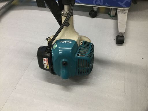 【エコツール豊田インター店】Makita/マキタ エンジン刈払機 MEM2610U　【愛知県/豊田インター店/工具】 エコツール豊田インター店】Makita/マキタ エンジン刈払機 MEM2610U