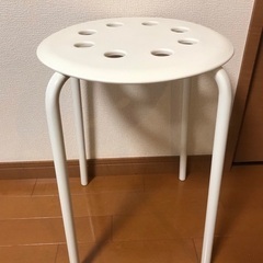 IKEA スツール　白