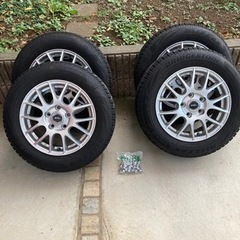 【ネット決済】【値下げ】BRIDGESTONE、スタッドレスタイ...