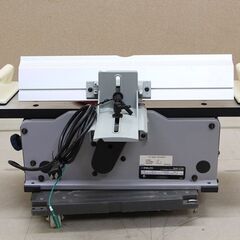 DELTA デルタ Shopmaster 卓上手押しカンナ盤 無段階変速 JT160 100V 11A 電動工具 研磨機 (D4245hhmwY) DELTA デルタ Shopmaster 卓上手押しカンナ盤 無段階変速 JT160 100V