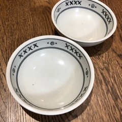 皿　小鉢　2つ