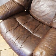 北欧ノルウェーのメーカーEKORNES(エコーネス)社のストレスレスチェアー レノ(M)です！！リビングはもちろんシアタールームなどにおススメの北欧デザインのパーソナルチェア♪BJ431