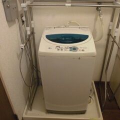 無料・2004年製・5㎏洗濯機・日立・NW-5CR（W)・W53...