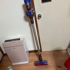 Dyson V8コードレス掃除機