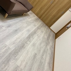 値下げしました！！フロアタイル9畳分(はめ込み式)