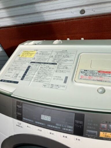 パナソニックドラム式洗濯機。2010年。