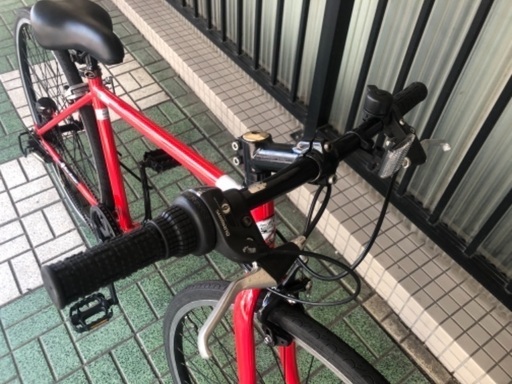 クロスバイク? ランボルギーニ 700×28c ランボルギーニ】700×28c 6段