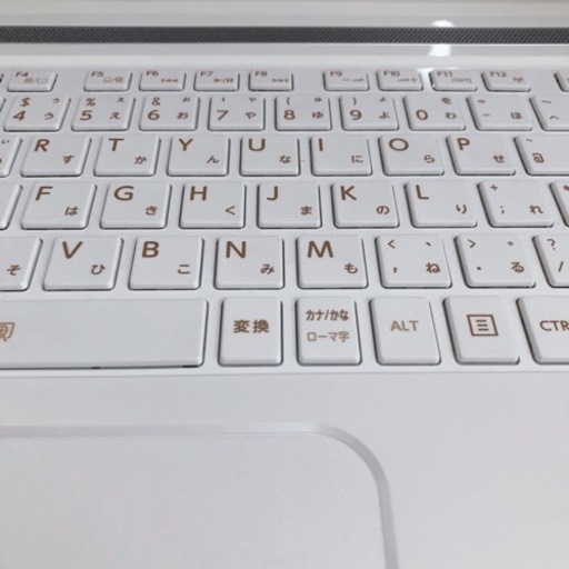 大容量丸っこくてかわいいノートパソコン2