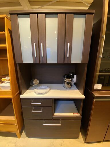 宇都宮でオシャレな家具を探すなら『オトワリバース！』レンジボード 食器棚 キッチン収納 収納棚 ブラウン ニトリ 品⑨