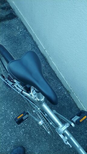 DAHON ダホン折りたたみ自転車 シルバー route ルート