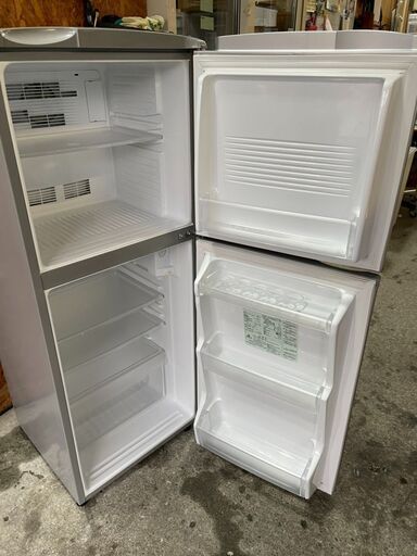 Q0806 アクア 冷蔵庫 137L 2013年 | paracolor.com.br