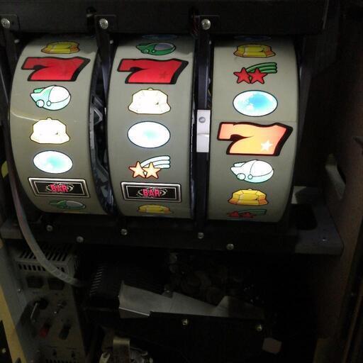 パチスロ実機 4号機 バンバン